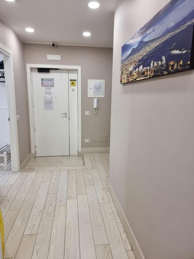나폴리 Municipio Sea B&B 외부 사진